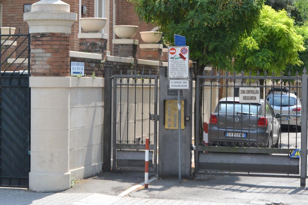 Central Avenue B&B Bologna Exterior photo